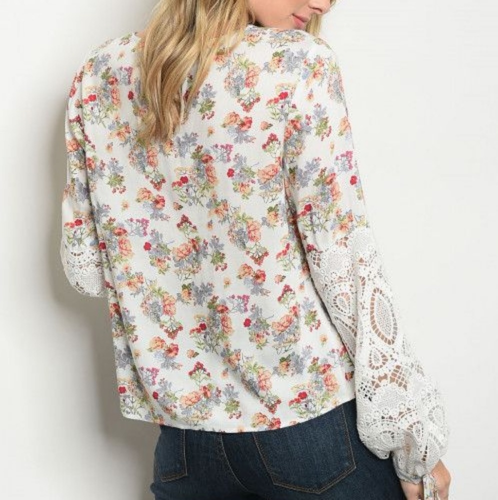 Floral top